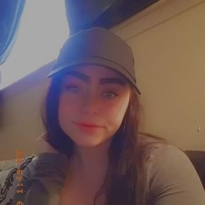 Meet your Posher, Tasya